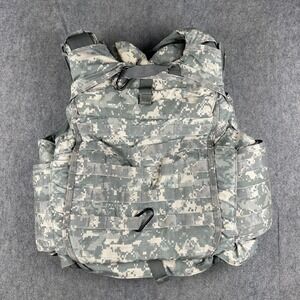 Improved Outer Tactical Vest Front Carrier Size Medium Digital Camo Military Bae